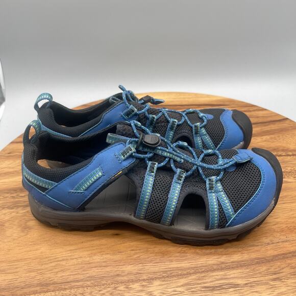 Teva Manatee Sandals Big Kids Size 5 Blue Water Sports Closed Toe Walking Hiking - Picture 1 of 8